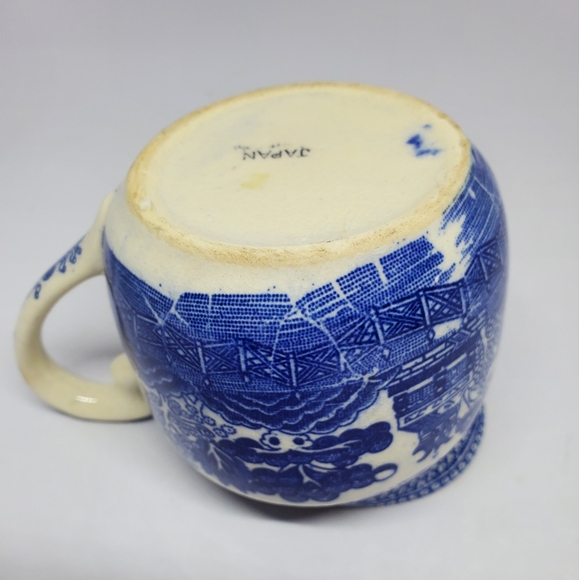 Blue Willow Creamer~Japan Vintage Pre-Owned 3.25" - Picture 11 of 12